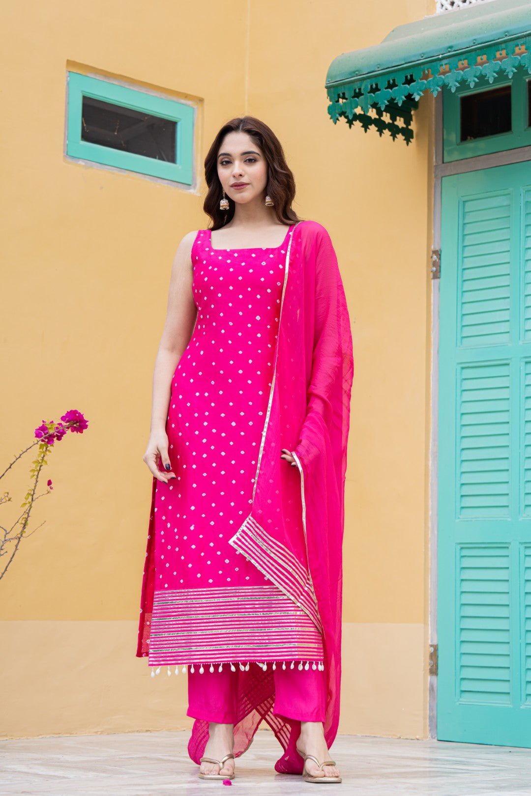 HOT RANI BANDHEJ HAND EMBROIDERY SILK KURTA SET