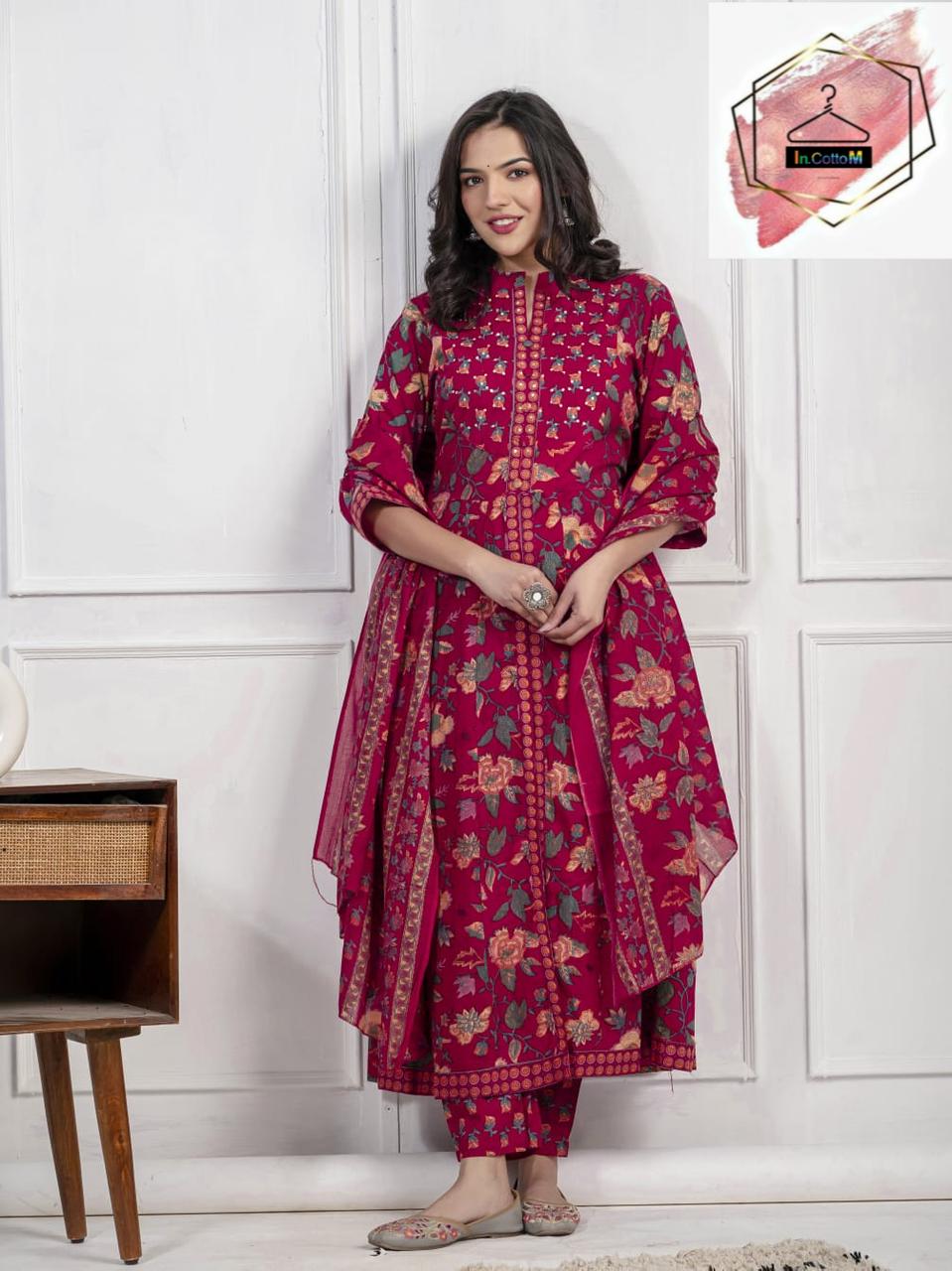 MAYRA - PURE COTTON SUIT WITH FRONT SLIT - SET OF 3 - RED