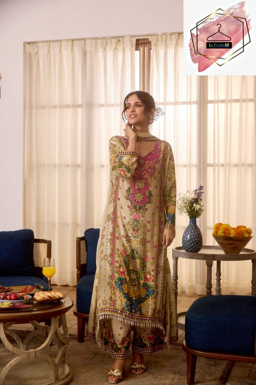 NOORI ANARKALI ROUND PLAZA SET