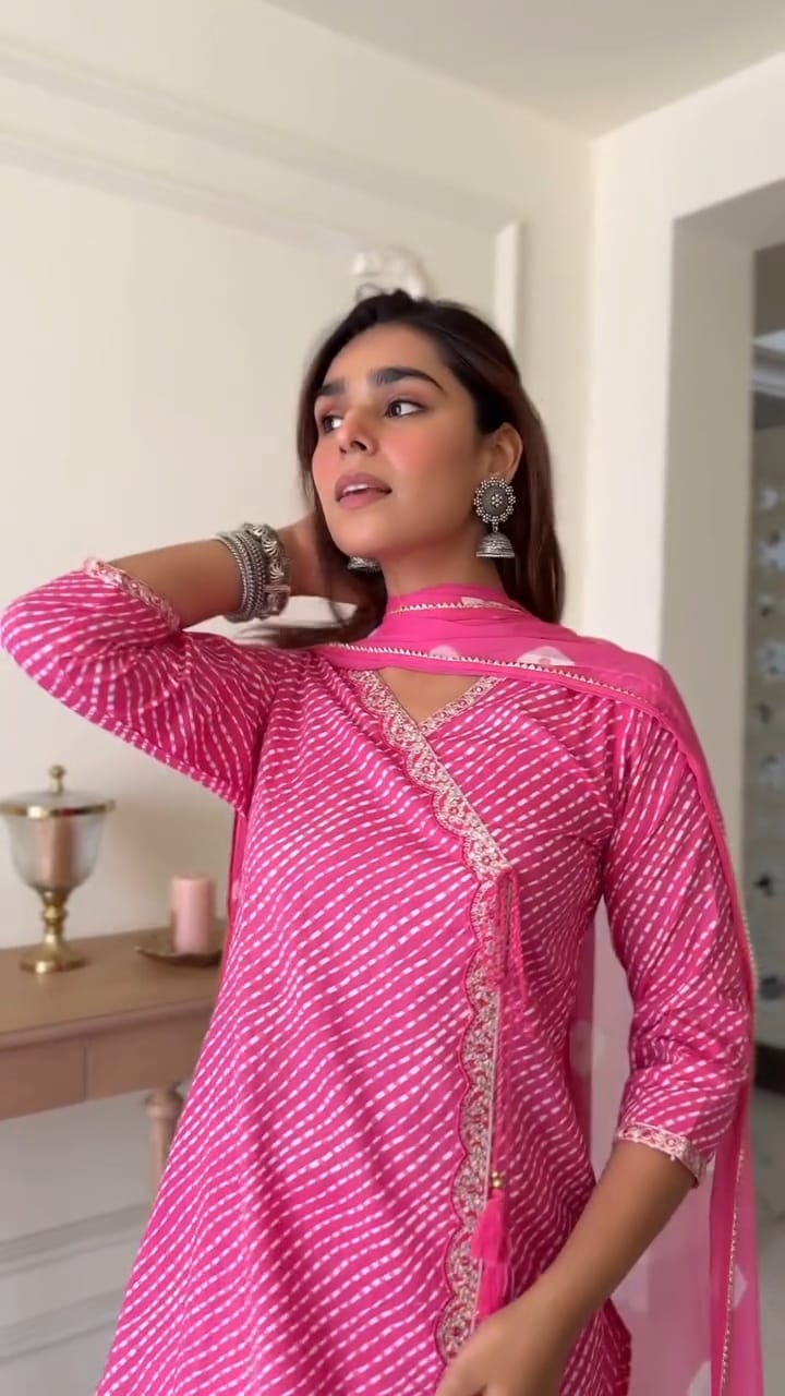 PINK COTTON SUIT SET EXUDES EFFORTLESS CHARM WITH ITS STRAIGHT-FIT ANGRAKHA -STYLE KURTA
