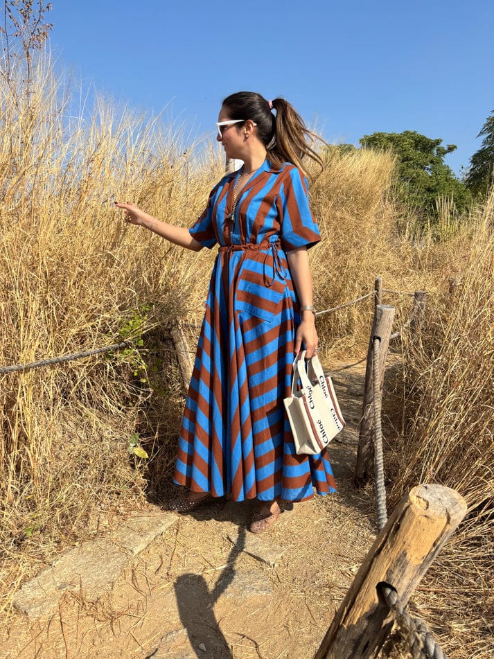 VIBRANT CLASSIC TOUCH STRIPED GOWN