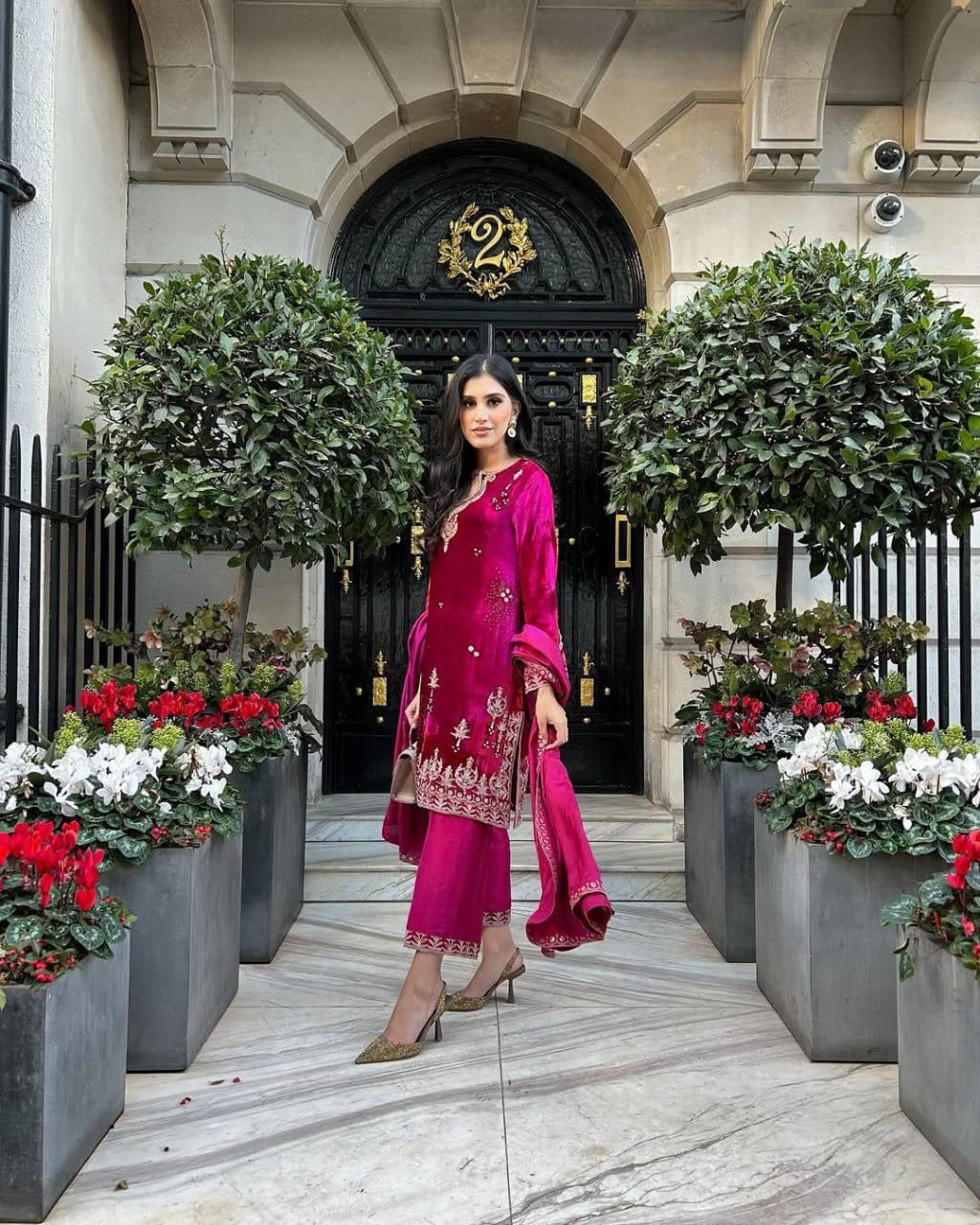 RANI PINK- NEW DESIGNER PREMIUM VELVET SUIT SET