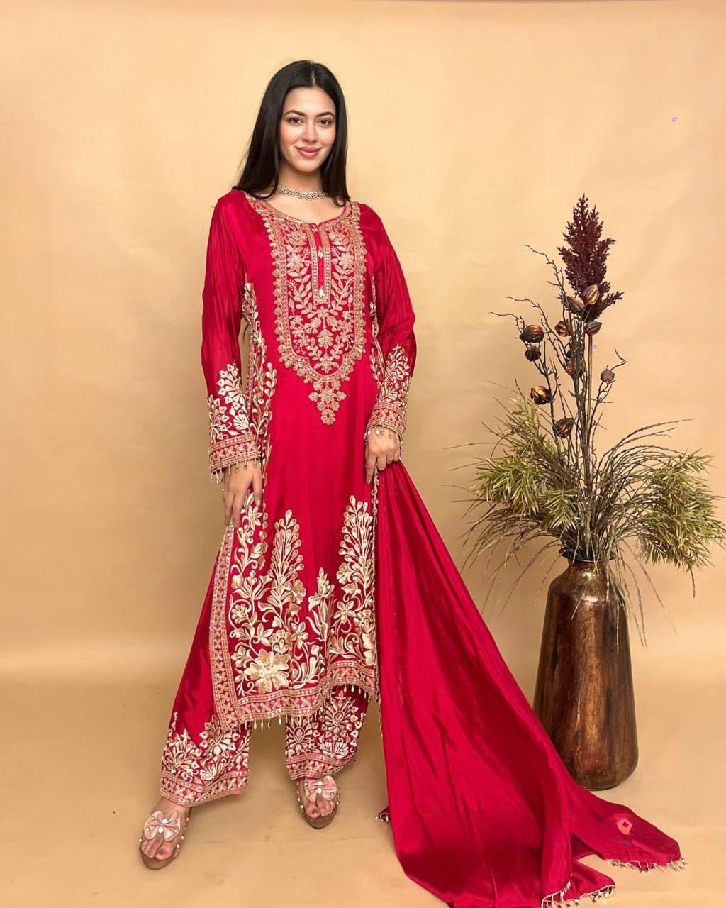 RED FAUX GEORGETTE PAKISTHANI KURTA SET