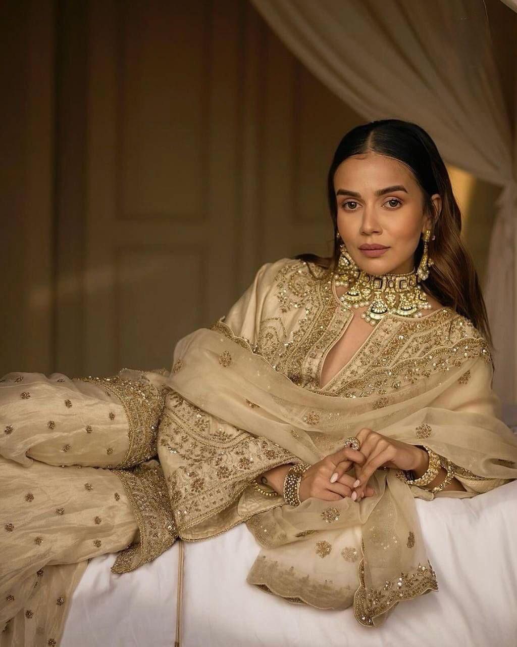 NAAZ - GOLDEN SILK KURTA SHARARA - SET OF 3