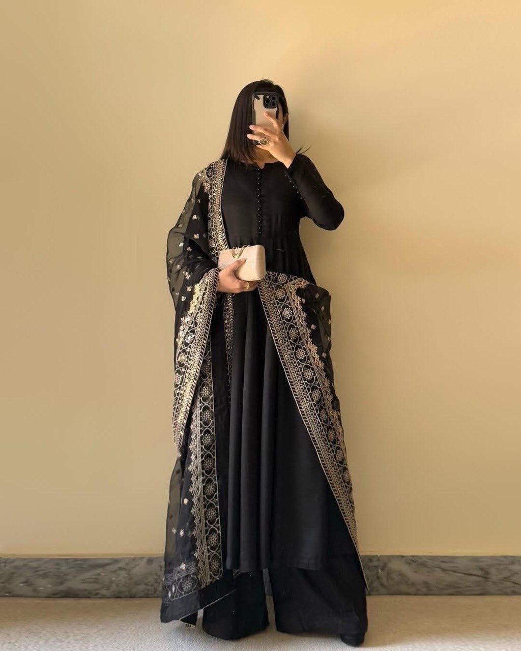 BLACK CHINON SILK ANARKALI KURTA SET