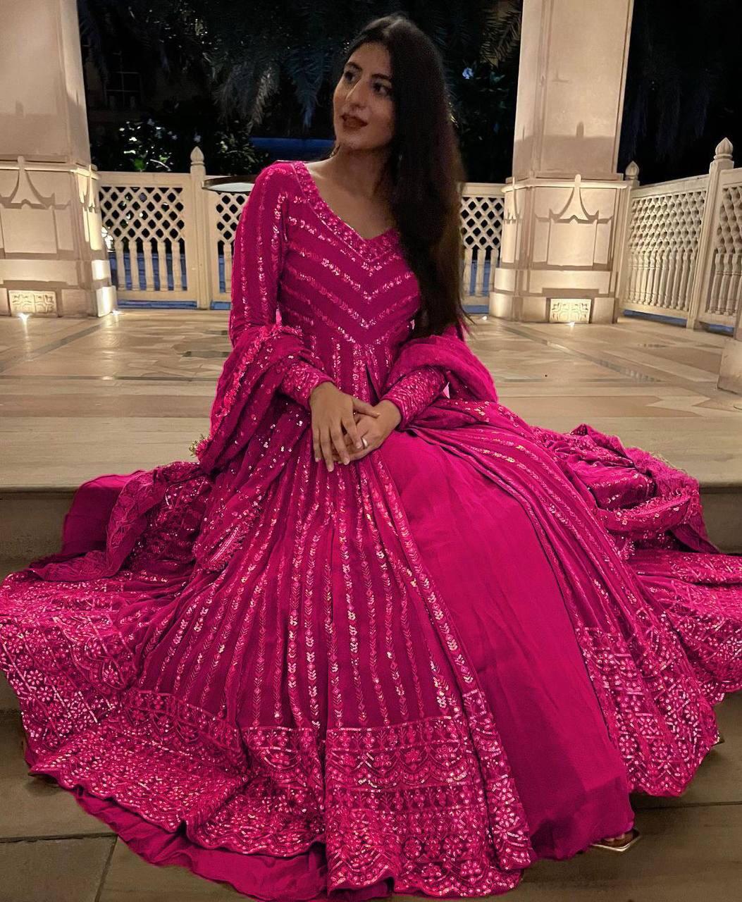 TOP LEHENGA WITH DUPATTA