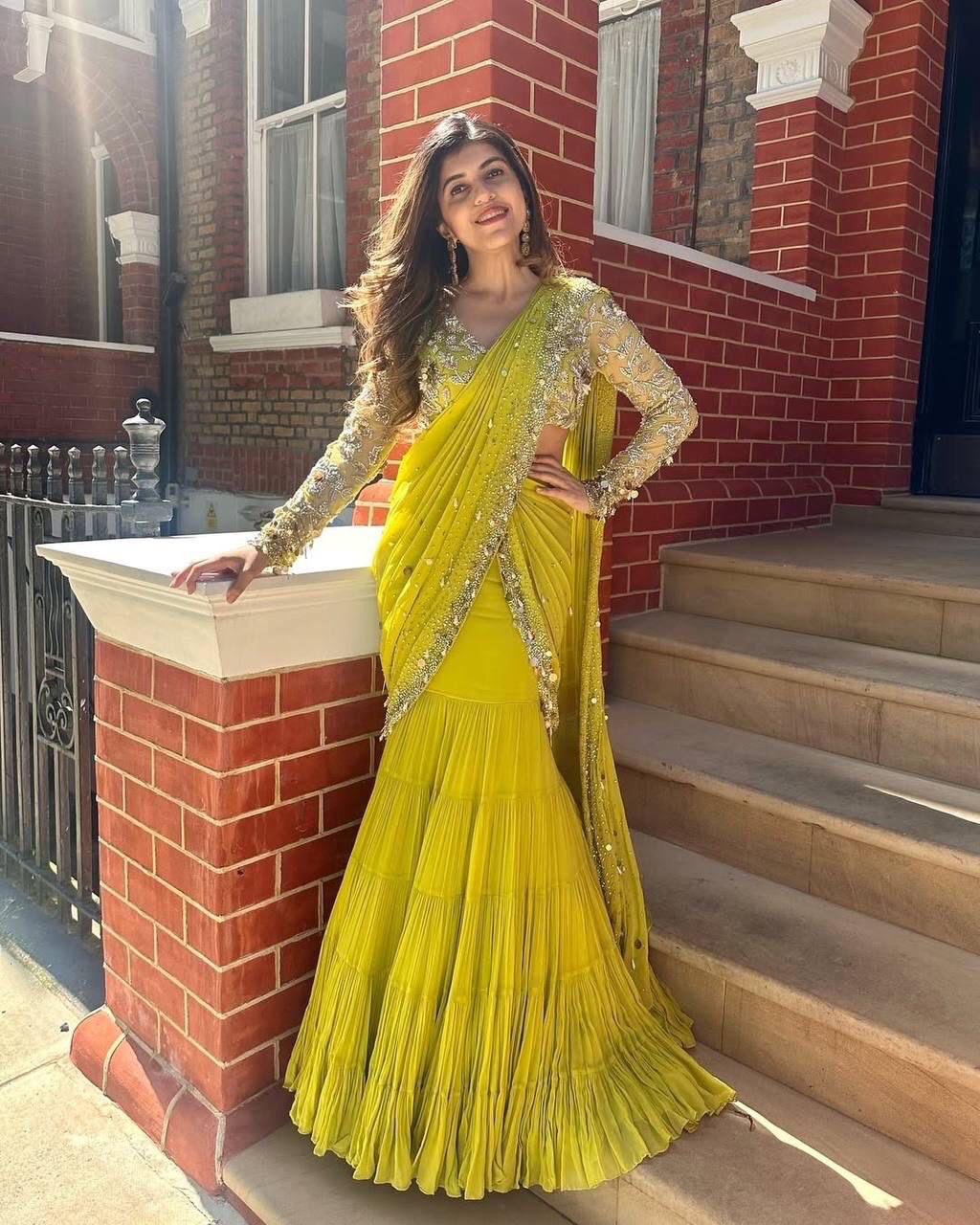 READY TO WEAR LEHENGA SAREE