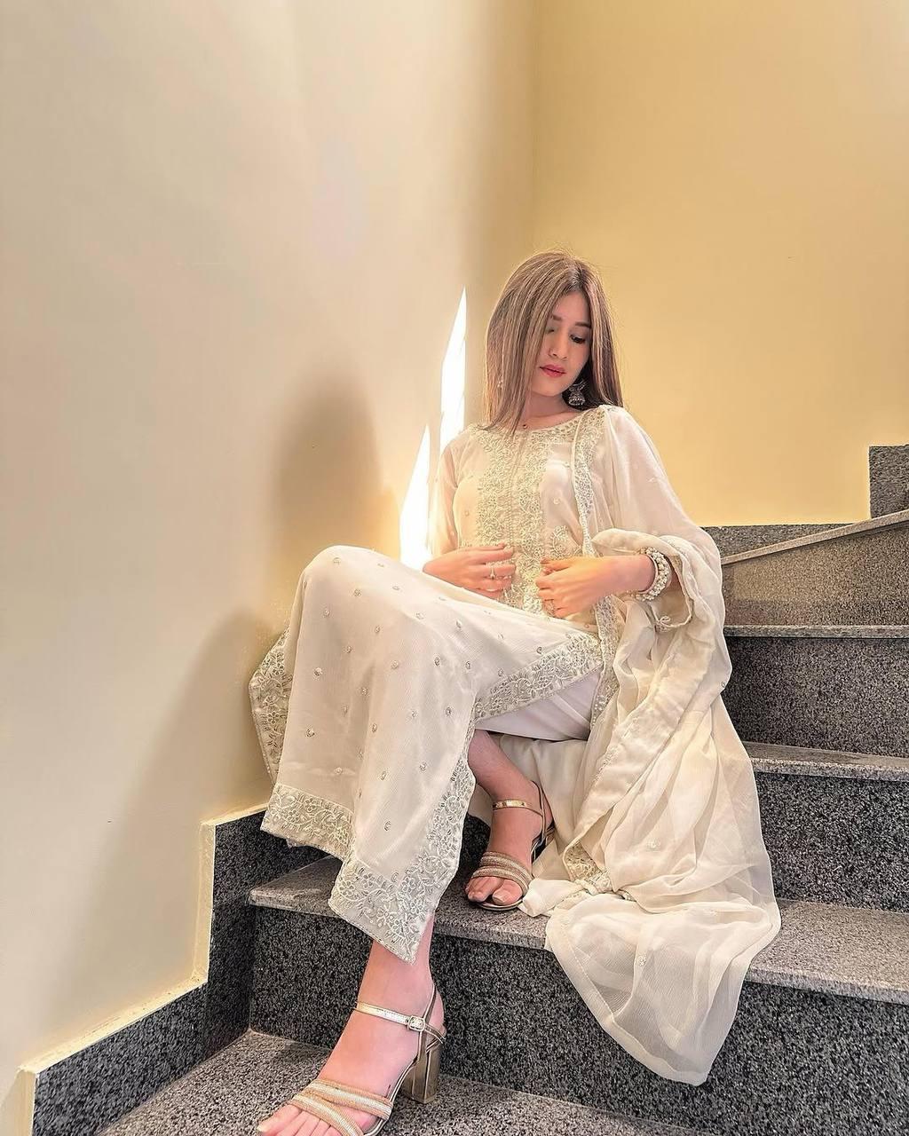 ZARINA WHITE KURTA SET - SET OF 3