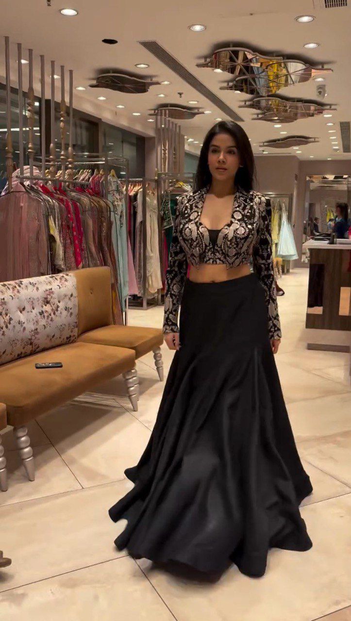 FISHLY STYLE BLACK ETHNIC WEAR LEHENGA- SET OF 3