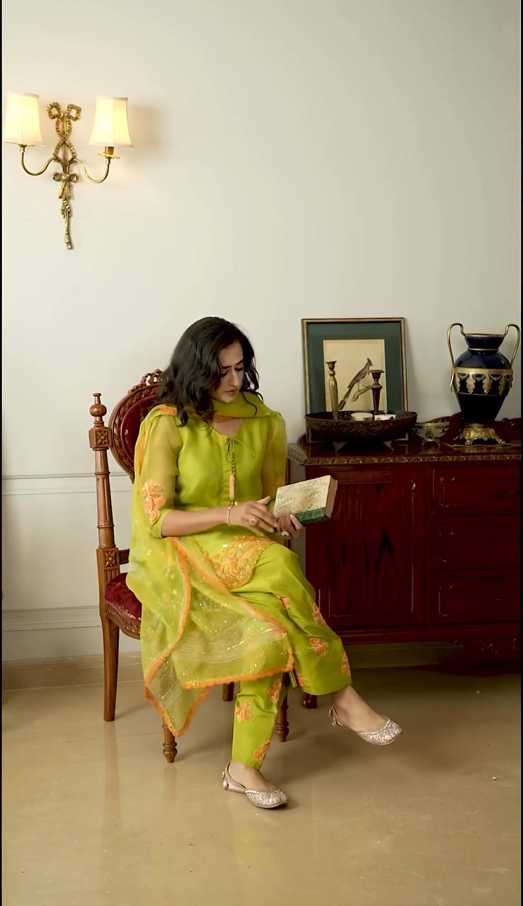 MUSTARD HAND EMBROIDERY SUIT SET STITCHED IN SILKEN THREADS AND SEQUENCE WORK