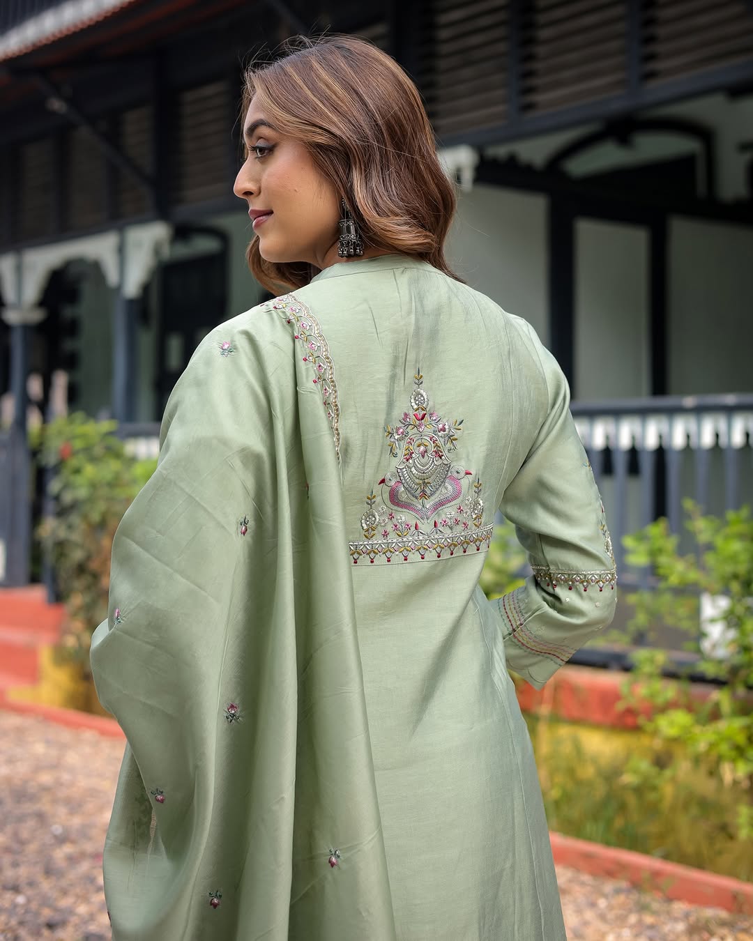 TRADITIONAL MUSLIN 3 PIECE SUIT SET WITH SEQUENCE EMBROIDERY WORK