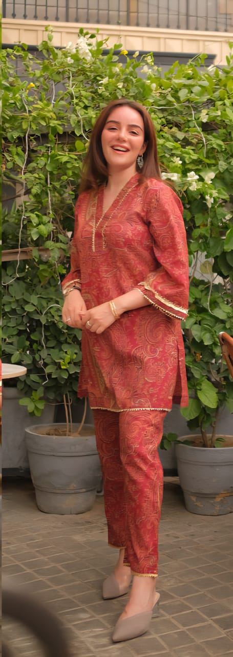 PINK FLORAL KURTA PANTS SET