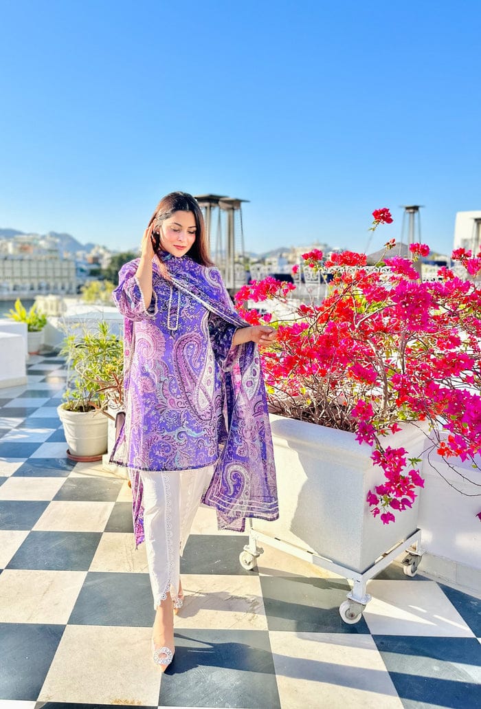 LAVENDER PAISLEY PRINT SUIT SET