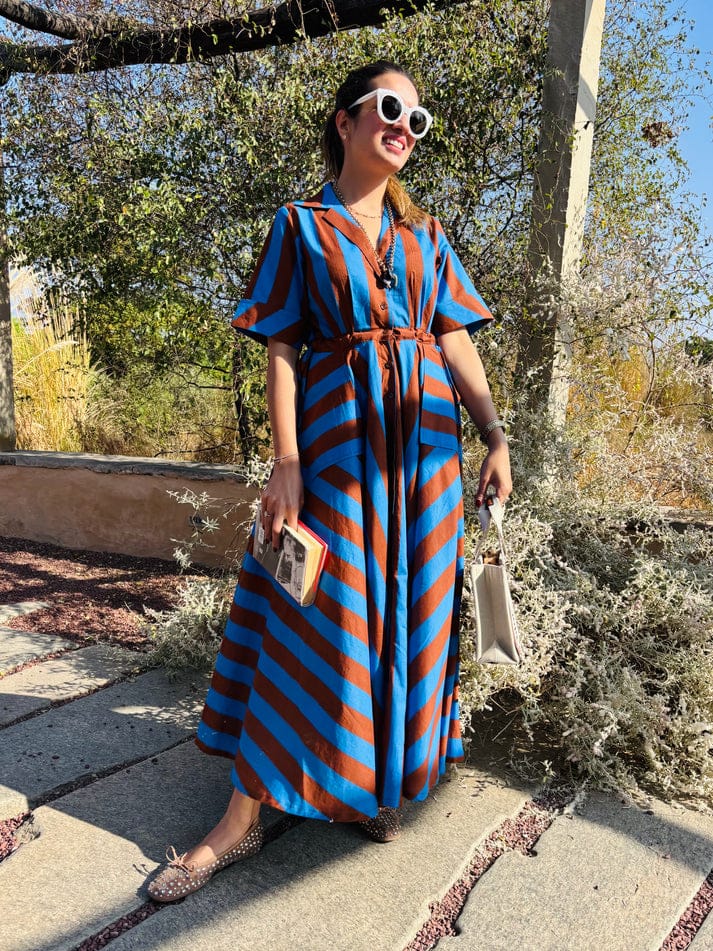VIBRANT CLASSIC TOUCH STRIPED GOWN