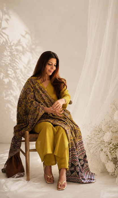 MUSTARD YELLOW SOLID STRAIGHT KURTA SET