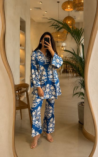 BLUE & WHITE PRINTED CO-ORD SET OF 2