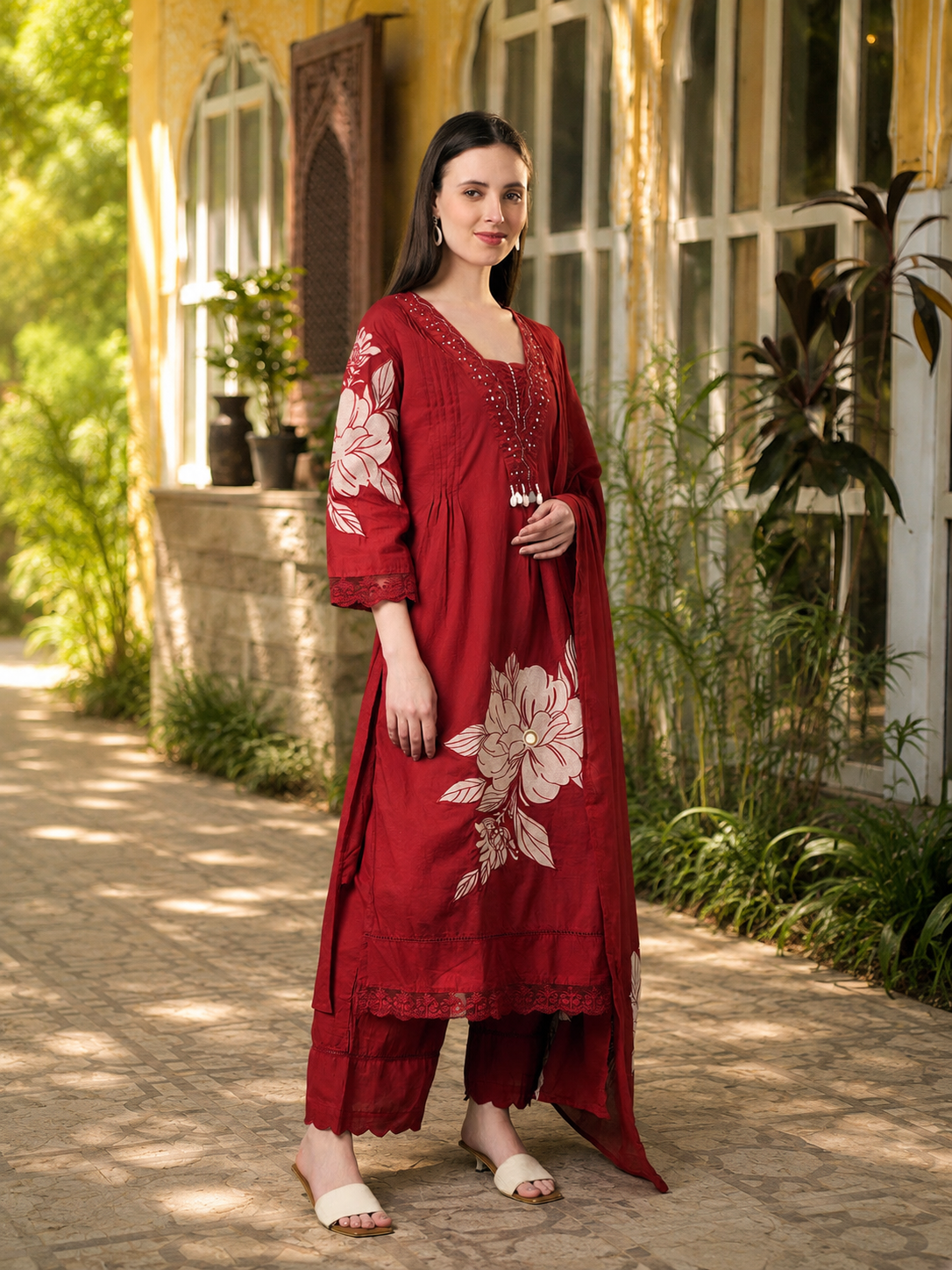 COTTON FLOWER PRINT KURTA SET WITH DUPATTA