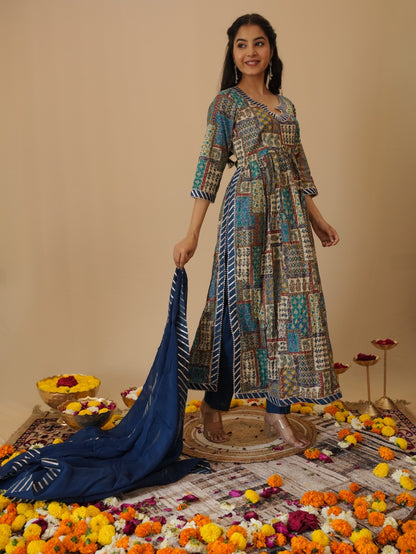 PURE COTTON FOIL PRINT WITH PATCH WORK (A-LINE) KURTA SET