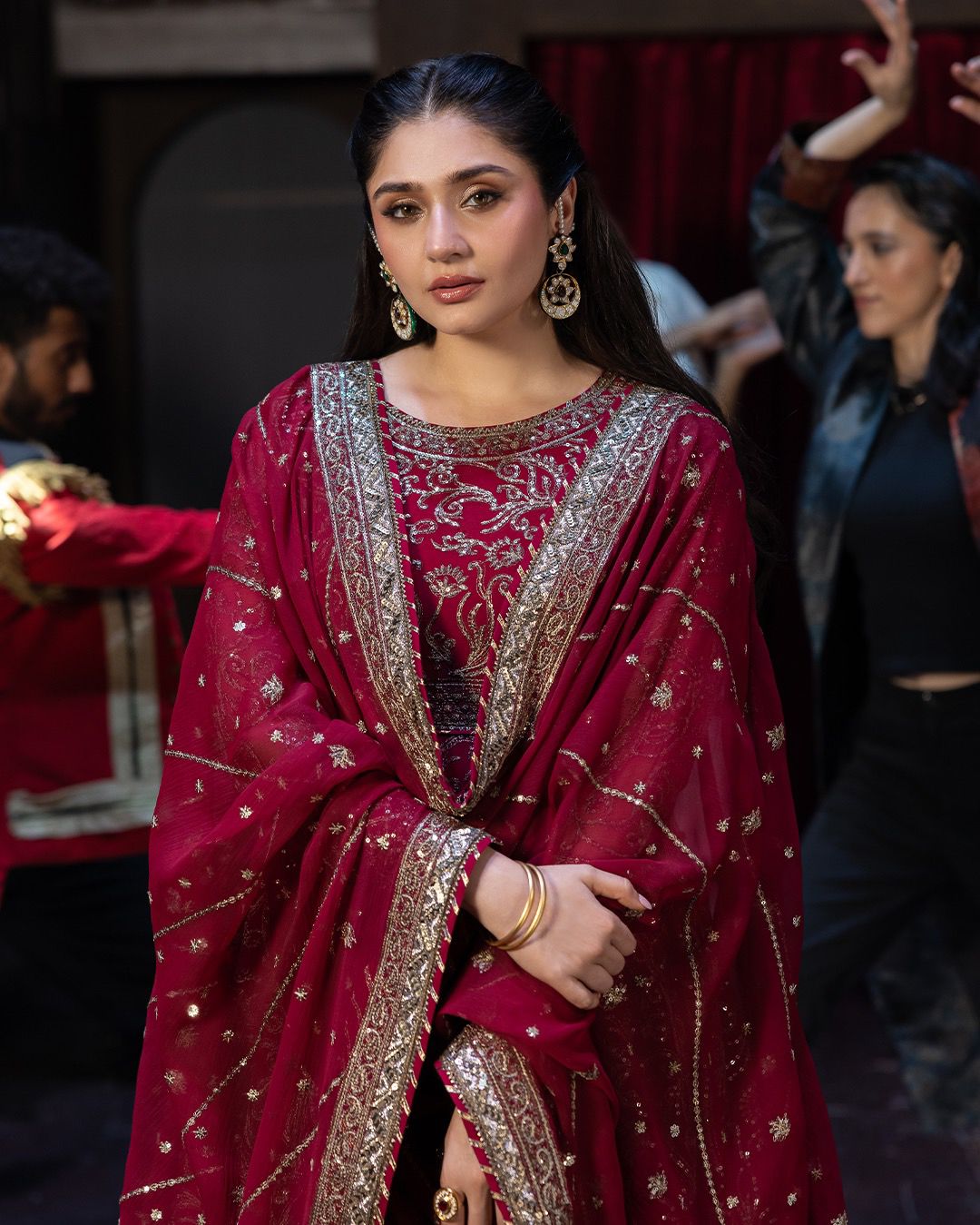 MAHARANI - BLOOMING FAUX GEORGETTE EMBROIDERED GOWN FOR WEDDING WEARS (FULLY STITCHED)