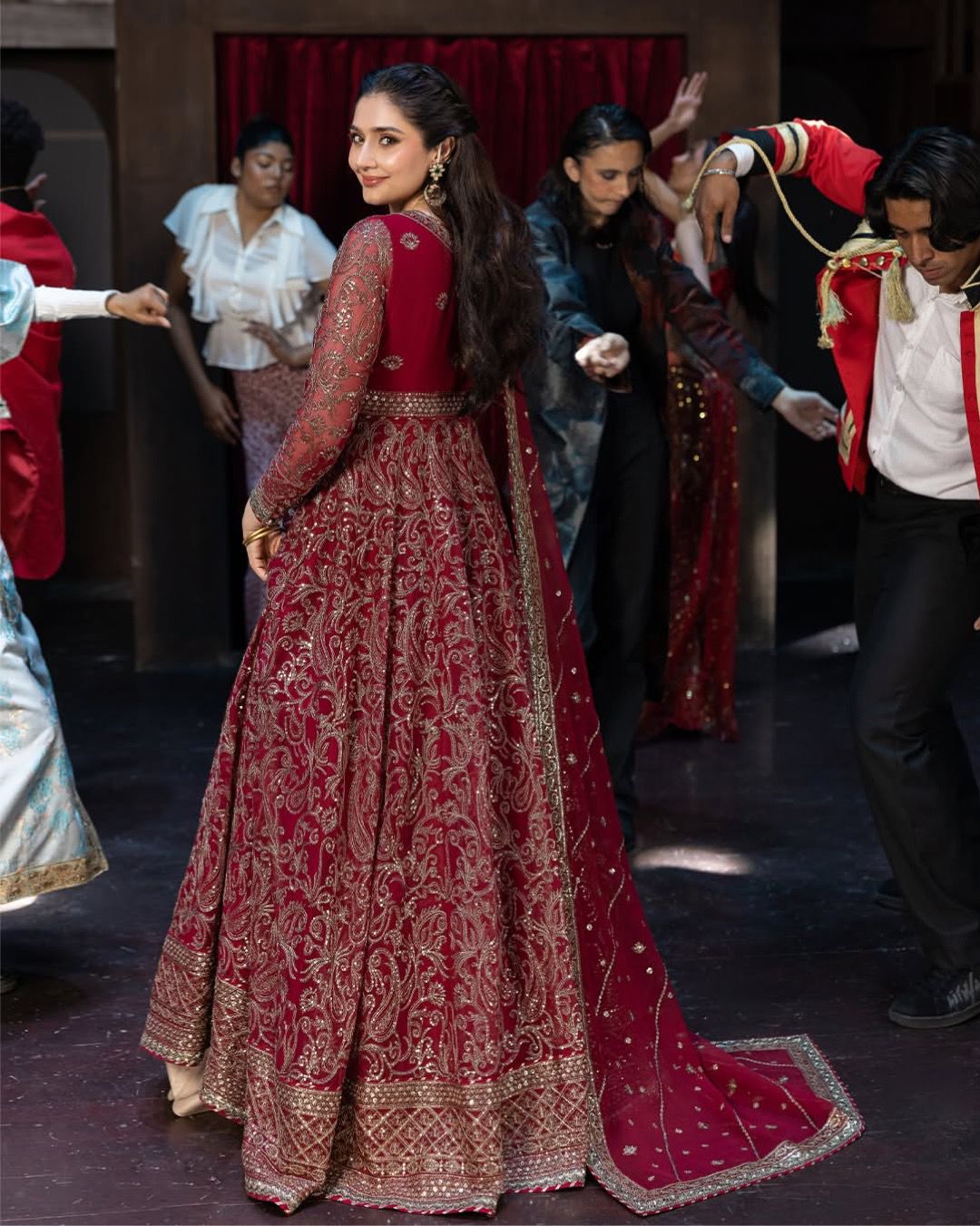 MAHARANI - BLOOMING FAUX GEORGETTE EMBROIDERED GOWN FOR WEDDING WEARS (FULLY STITCHED)