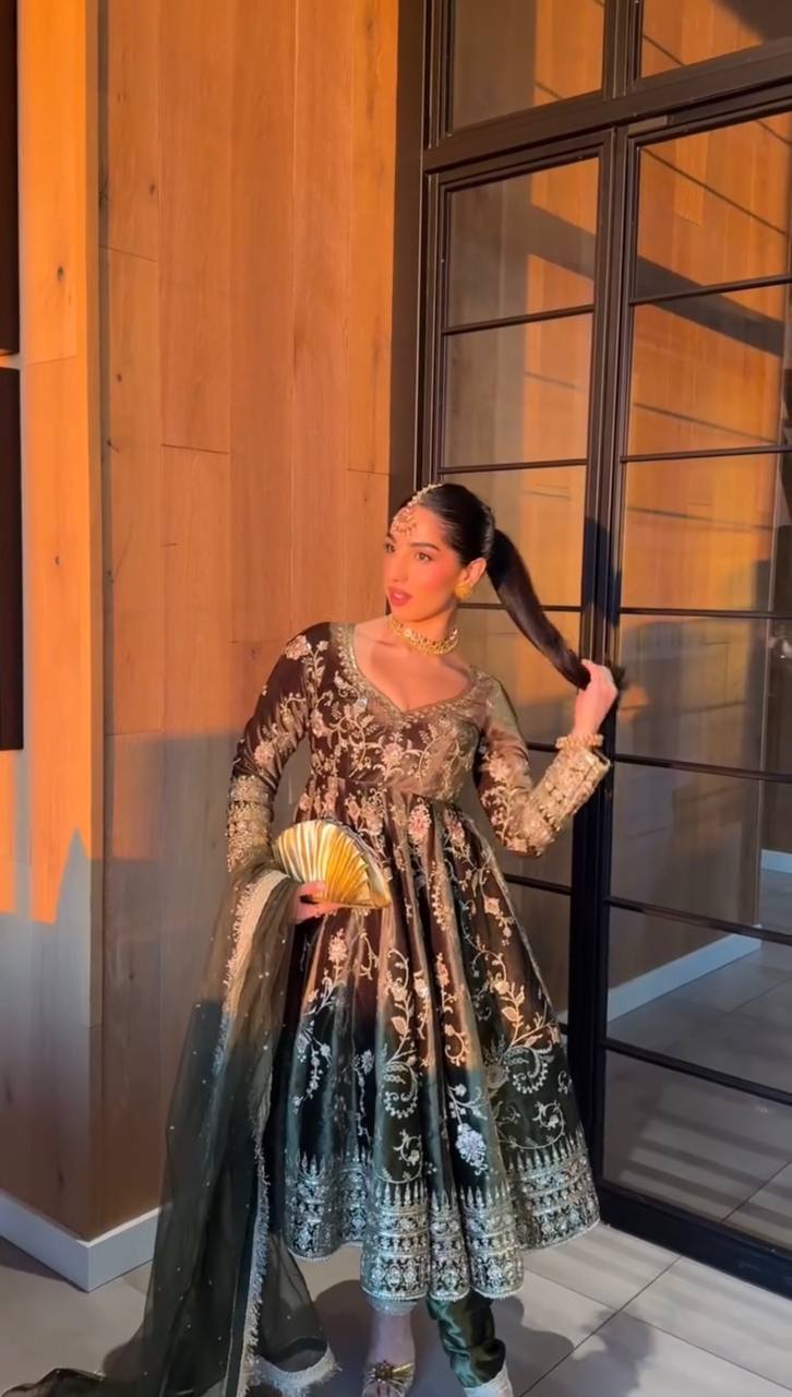 VELVET THREAD SEQUENCE WORK SUIT SET WITH BUTTERFLY NET DUPATTA (FULLY STTITCHED)