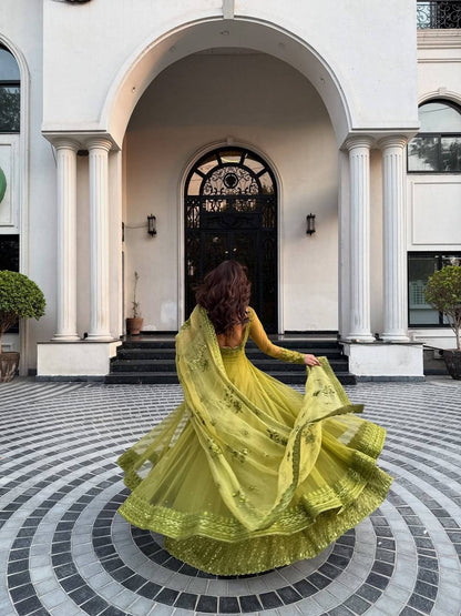 RAANJHANAA - HEAVY FLAIR KEDIYA STYLE ANARKALI GOWN