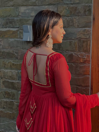 RED BLOOMING ANARKALI GOWN SET