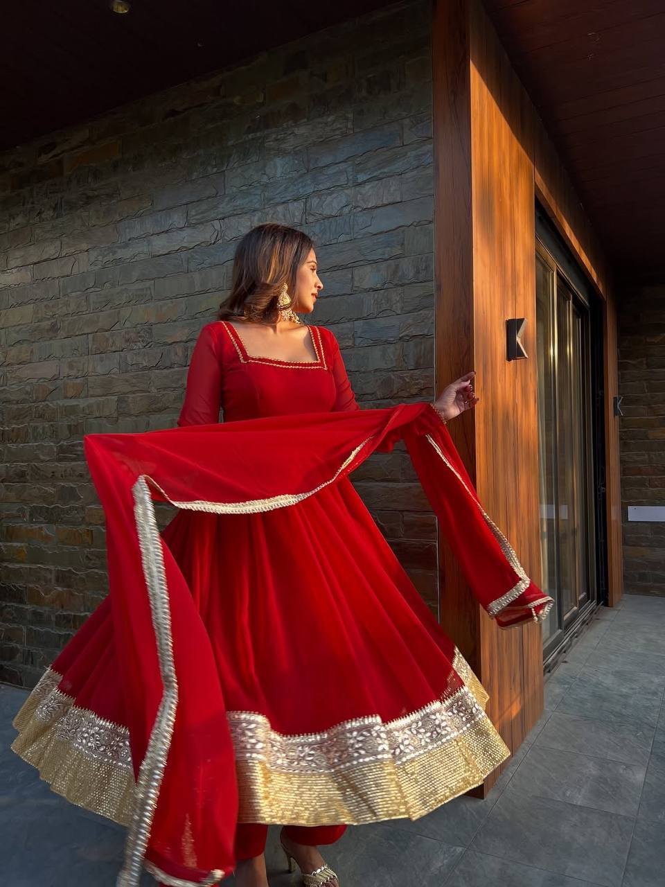 RED BLOOMING ANARKALI GOWN SET