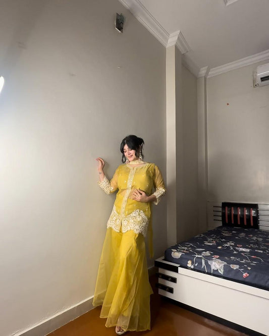 JACQUELINE - INDO-WESTERN OUTFIT - SET OF 3 - YELLOW