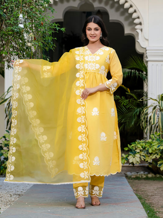 MOTHERS SPECIAL SIMPLE YET ELEGANT & STYLISH SUIT - SET OF 3