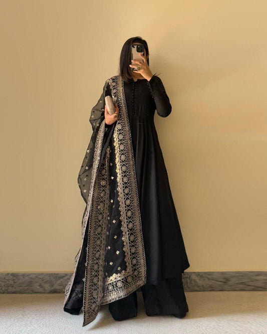 BLACK CHINON SILK ANARKALI KURTA SET