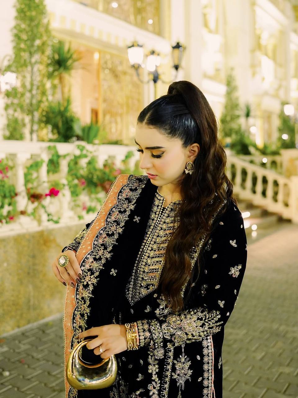 BLACK VELVET SEQUENCE WORK DESIGNER PARTY WEAR KURTI PLAZZO & DUPATTA SET