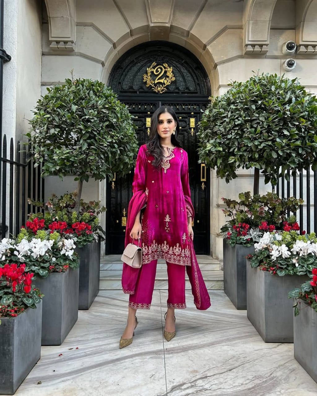 RANI PINK- NEW DESIGNER PREMIUM VELVET SUIT SET