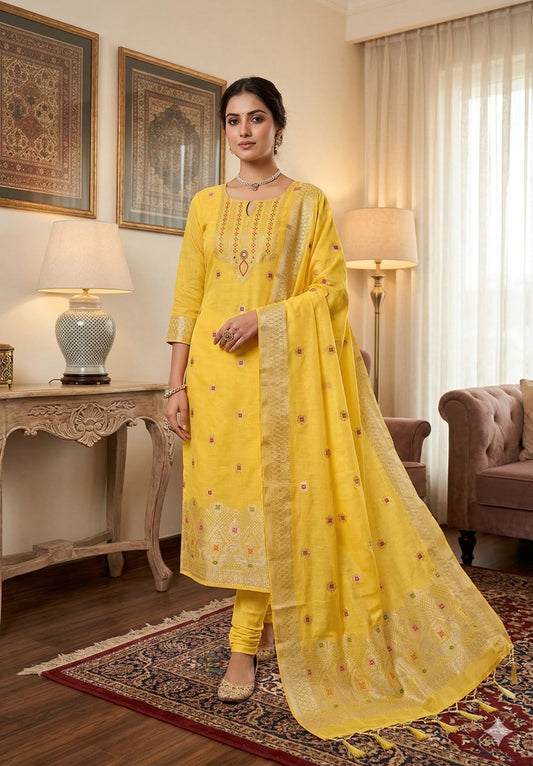 CHANDERI BANARASI SILK KURTA PANT WITH DUPATTA