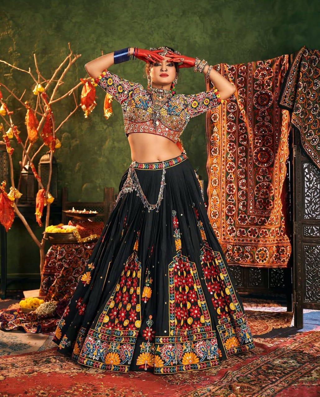 BLACK CHANIYA CHOLI WITH DIGITAL PRINT & MIRROR WORK