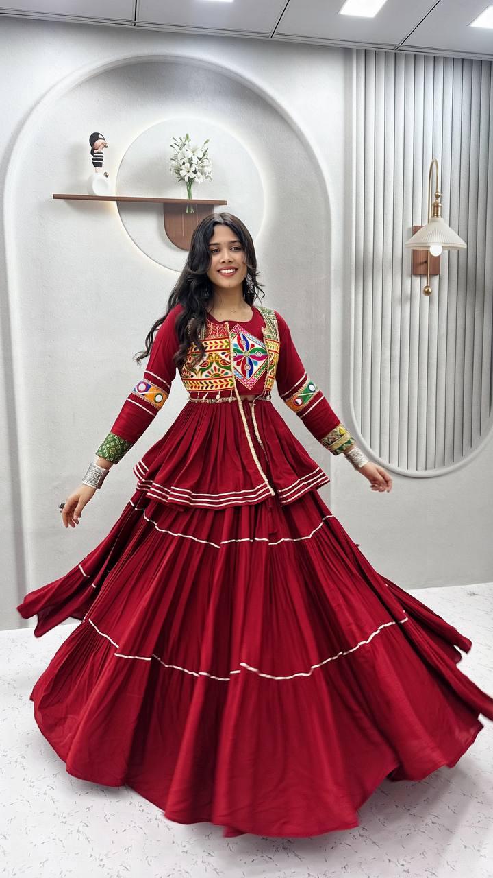 ELEGANT NAVRATRI SPECIAL LEHENGA CHOLI