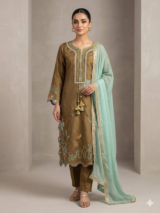 MEHENDI EMBROIDERY KURTI PANT SET