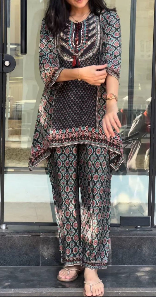 AJRAK PRINT NATURAL CRAPE CO-ORD SET