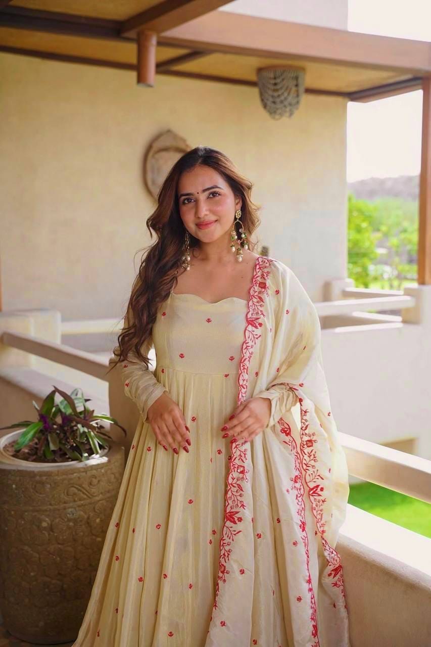 WHITE COSMOS SILK ANARKALI GOWN