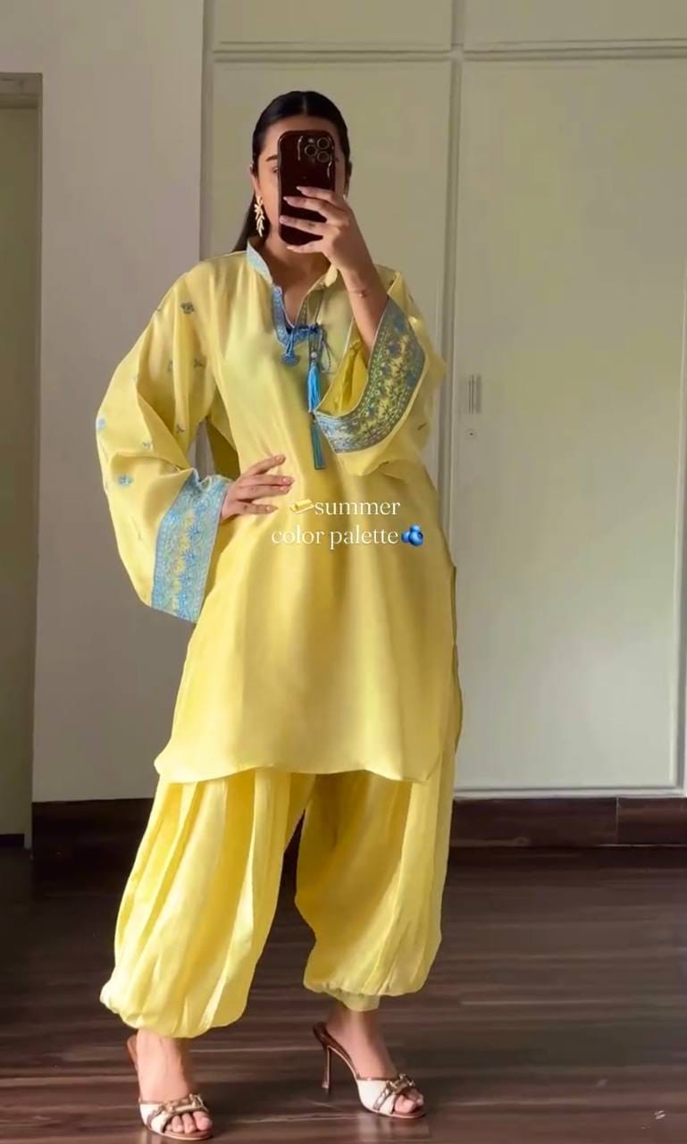 YELLOW NATURAL CRAPE SILK SUIT SET