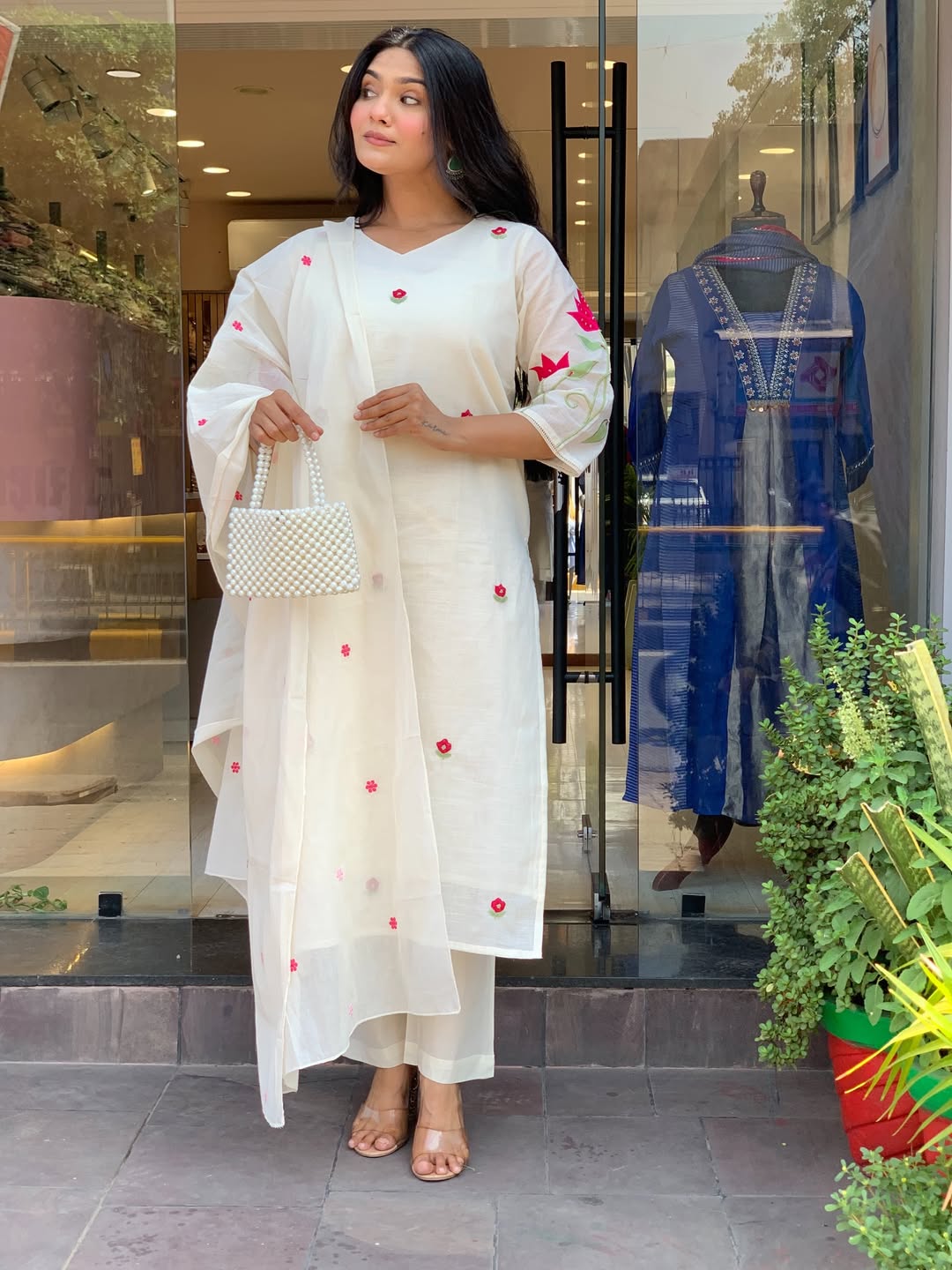 WHITE MUL COTTON THREE-PIECE SUIT SET