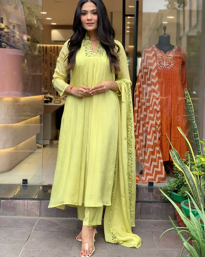 LIME GREEN PLEATED ANARKALI KURTA SET
