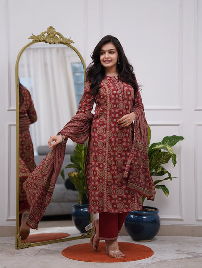 MAROON EMBROIDERED STRAIGHT COTTON KURTA SET