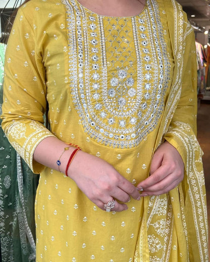 YELLOW PRINTED COTTON STRAIGHT KURTA SET WITH SEQUIN MIRROR WORK