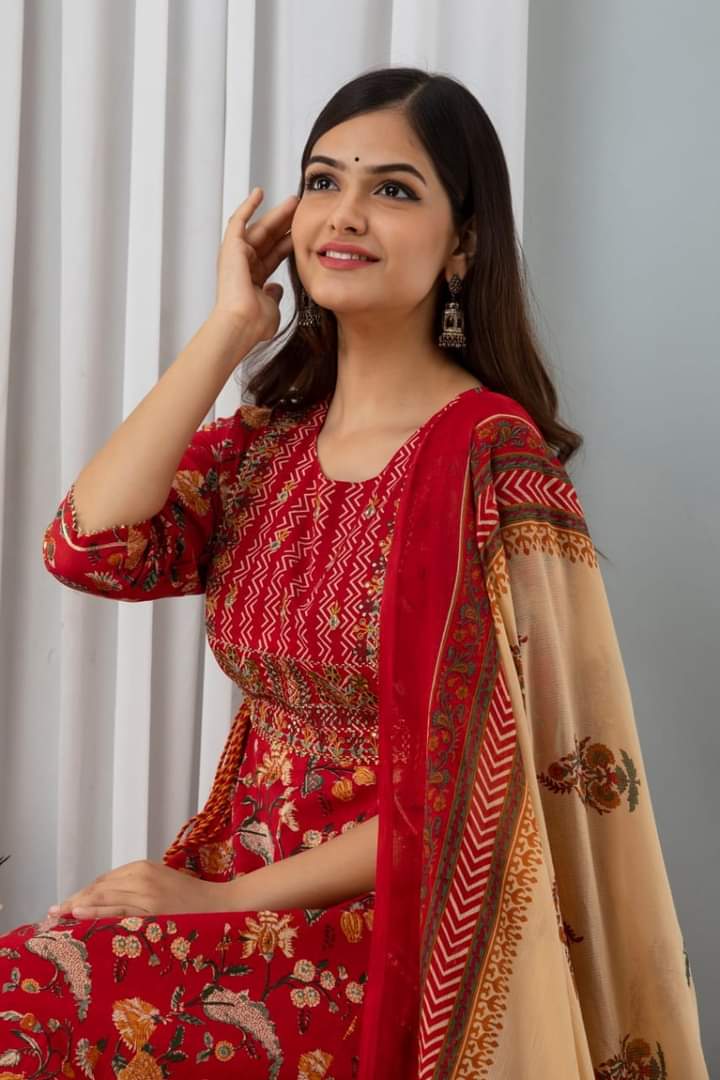 RED COTTON ANARKALI KURTI SET WITH DORI & HEAVY EMBROIDERY WORK