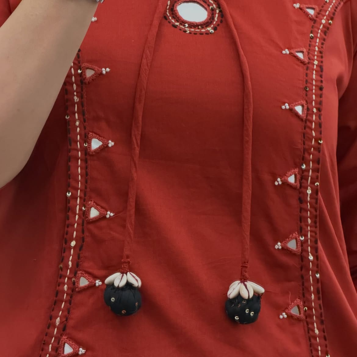 COTTON KURTA SET WITH MIRROR WORK