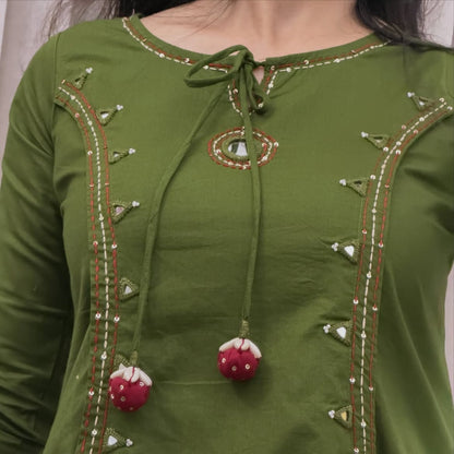 COTTON KURTA SET WITH MIRROR WORK