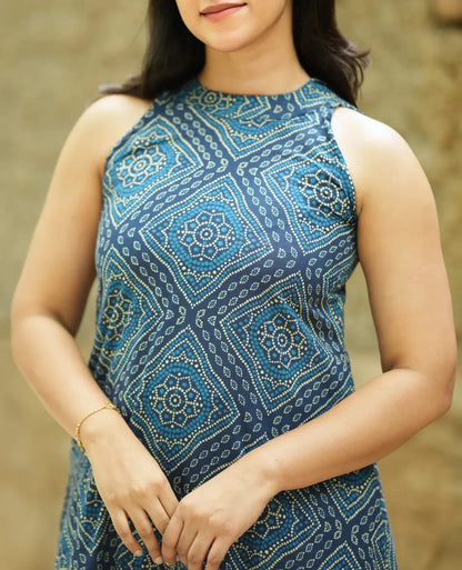 BLUE HULTER NECK PRINTED SLEEVELESS COTTON KURTA SET