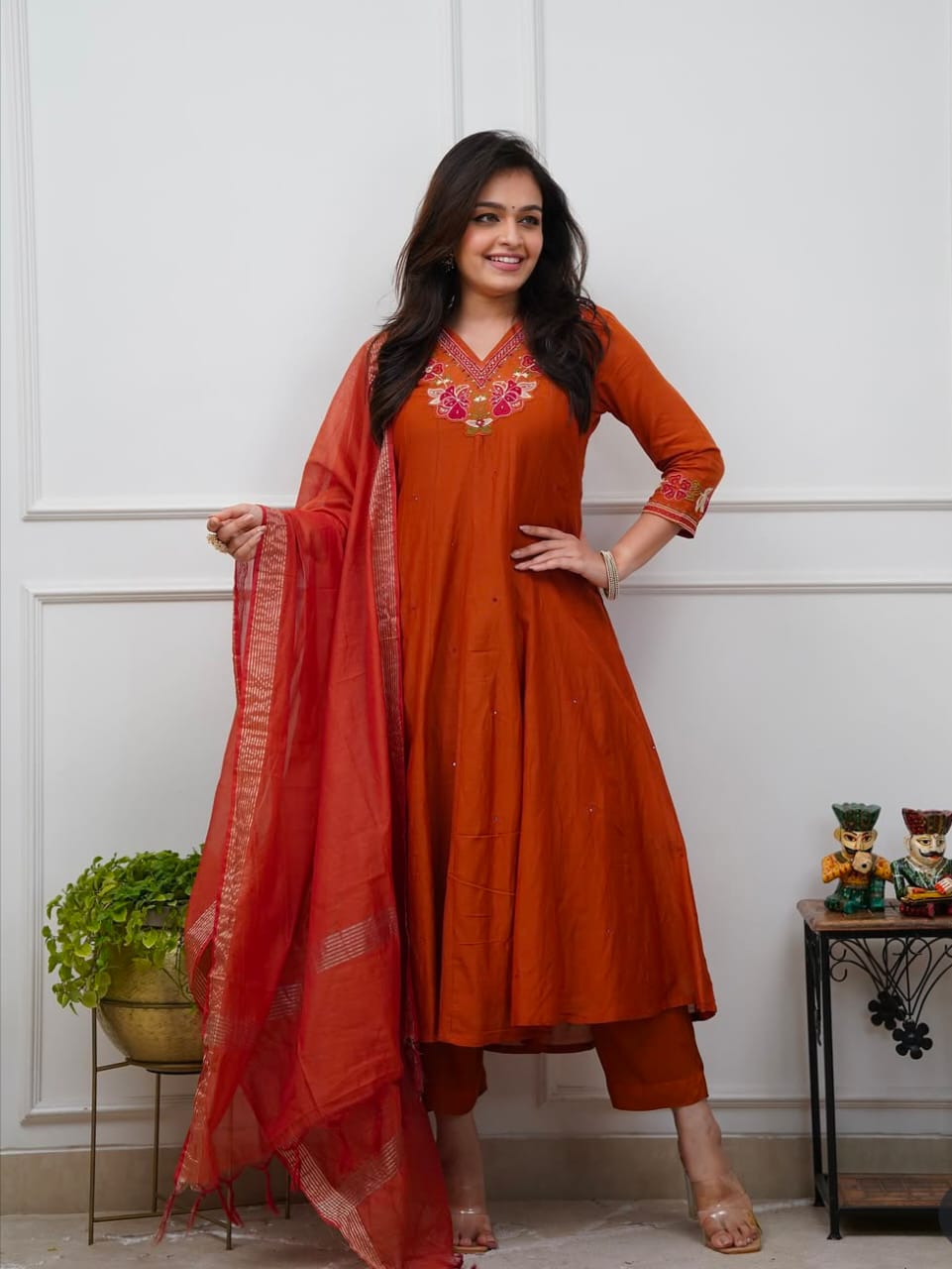 V-NECK COTTON ANARKALI SUIT SET