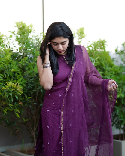 DEEP PURPLE SLEEVE LESS KURTA SET